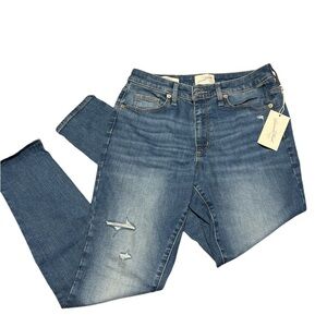 NWT! Universal Thread High Rise Skinny Distressed Jeans
